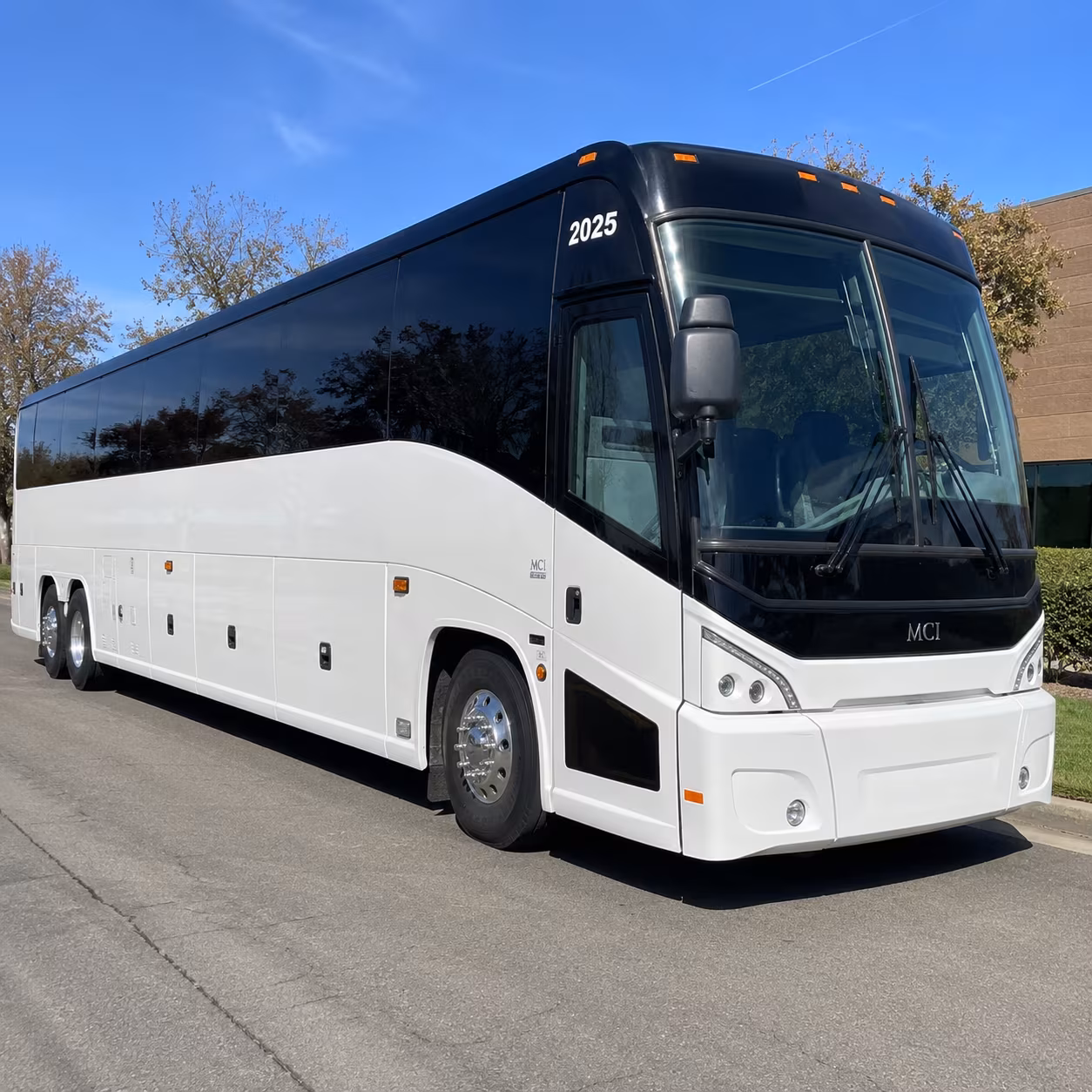ready to compare buses for ecu graduation homecoming and campus events